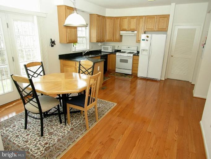 7733 Rotherham Drive Hanover, MD 21076 - Photo 5 of 19 Kitchen #3