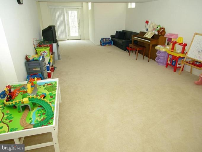7733 Rotherham Drive Hanover, MD 21076 - Photo 9 of 19 Recreation Room