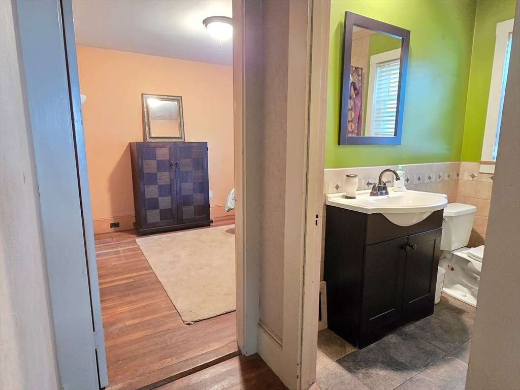 13 Clark Street Ashland, MA 01721 - Photo 22 of 33