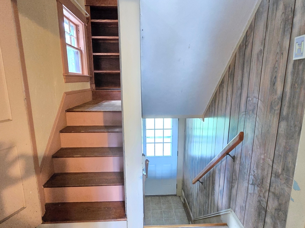 13 Clark Street Ashland, MA 01721 - Photo 27 of 33