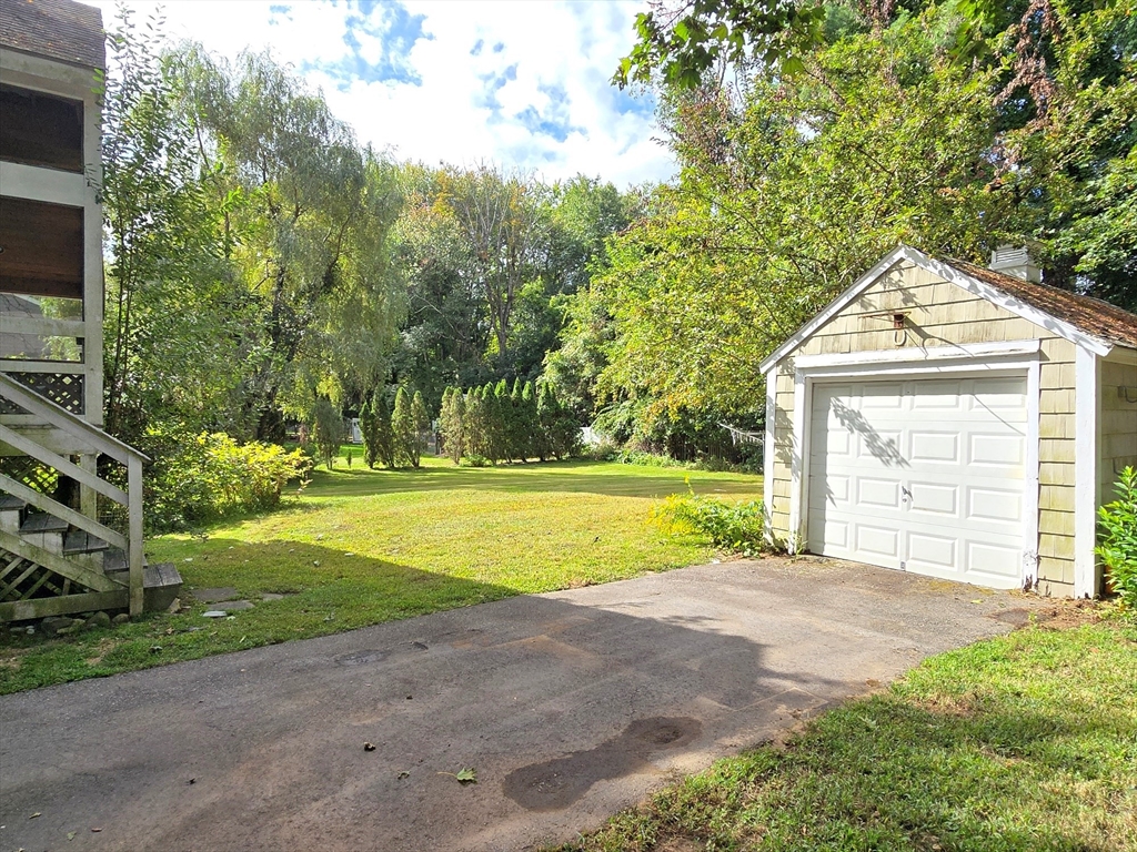 13 Clark Street Ashland, MA 01721 - Photo 5 of 33