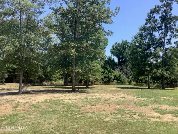 $125,000 | 152 Peninsula Drive, Brandon, MS 39047