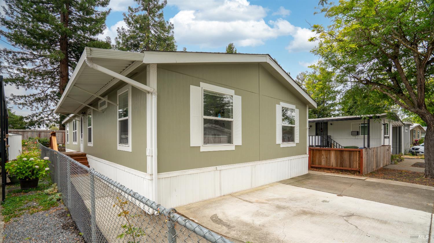 187 Rancho Verde Circle Rohnert Park, CA 94928 - Photo 4 of 44