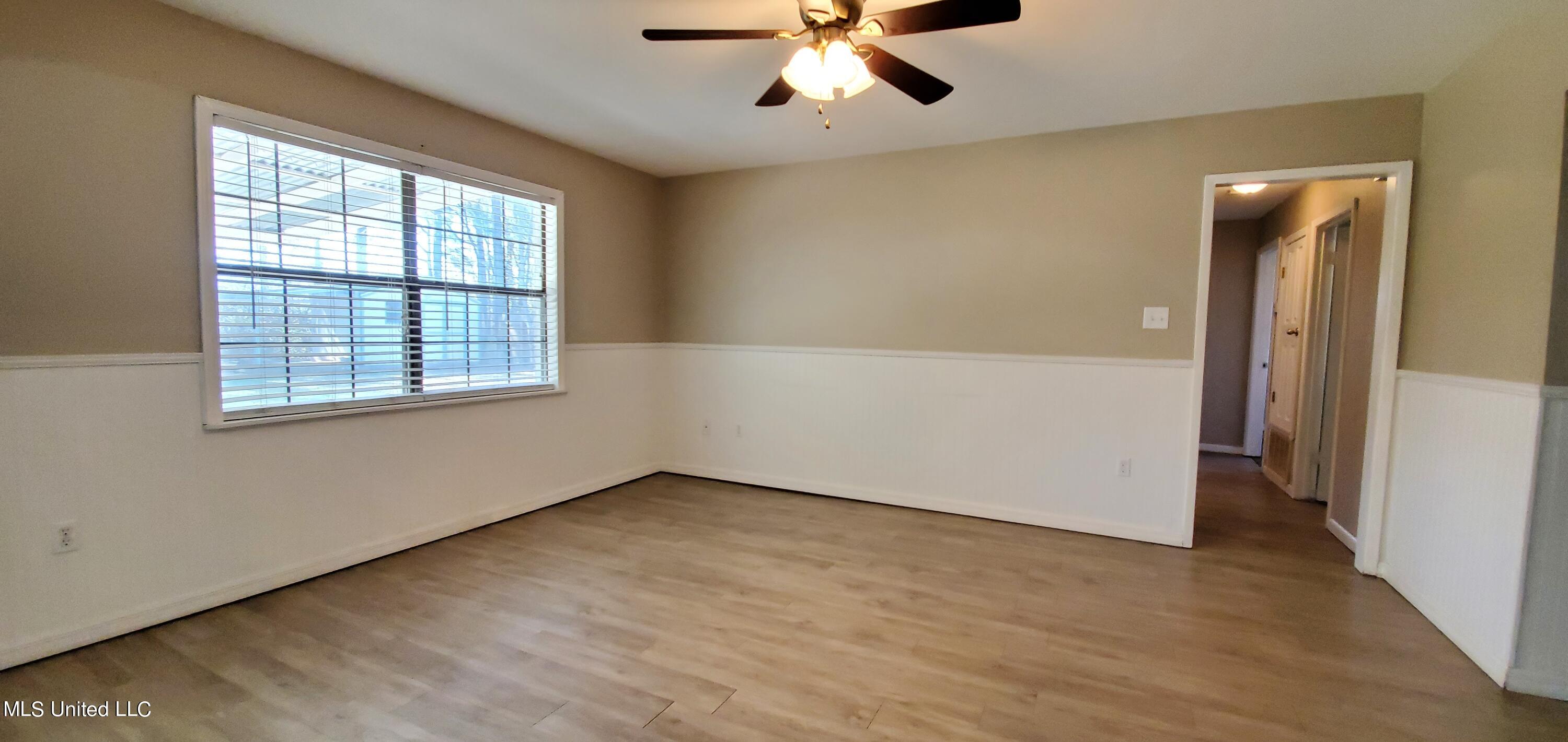 4108 Groveland Road Ocean Springs, MS 39564 - Photo 11 of 26 20220220_110650