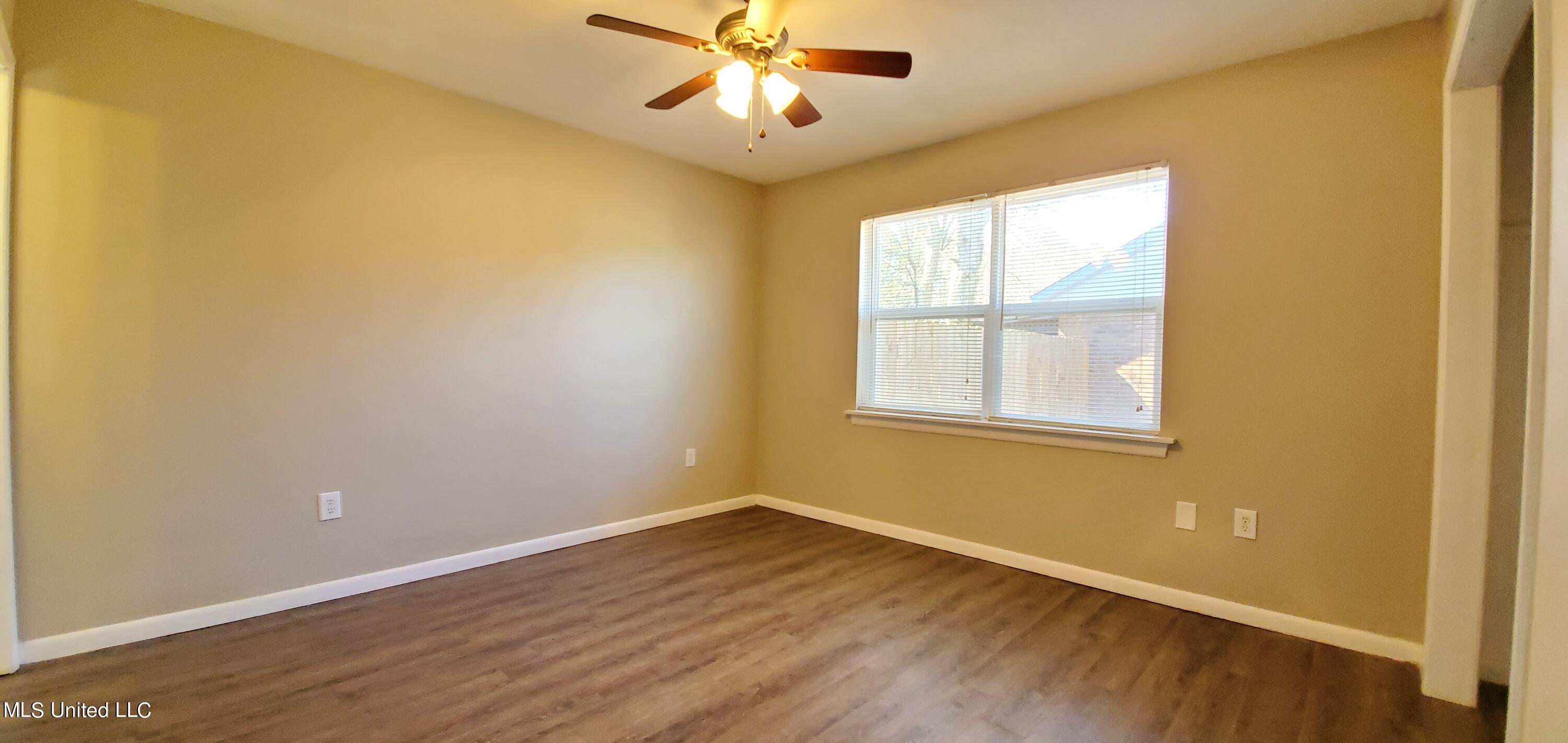 4108 Groveland Road Ocean Springs, MS 39564 - Photo 13 of 26 20220220_111236