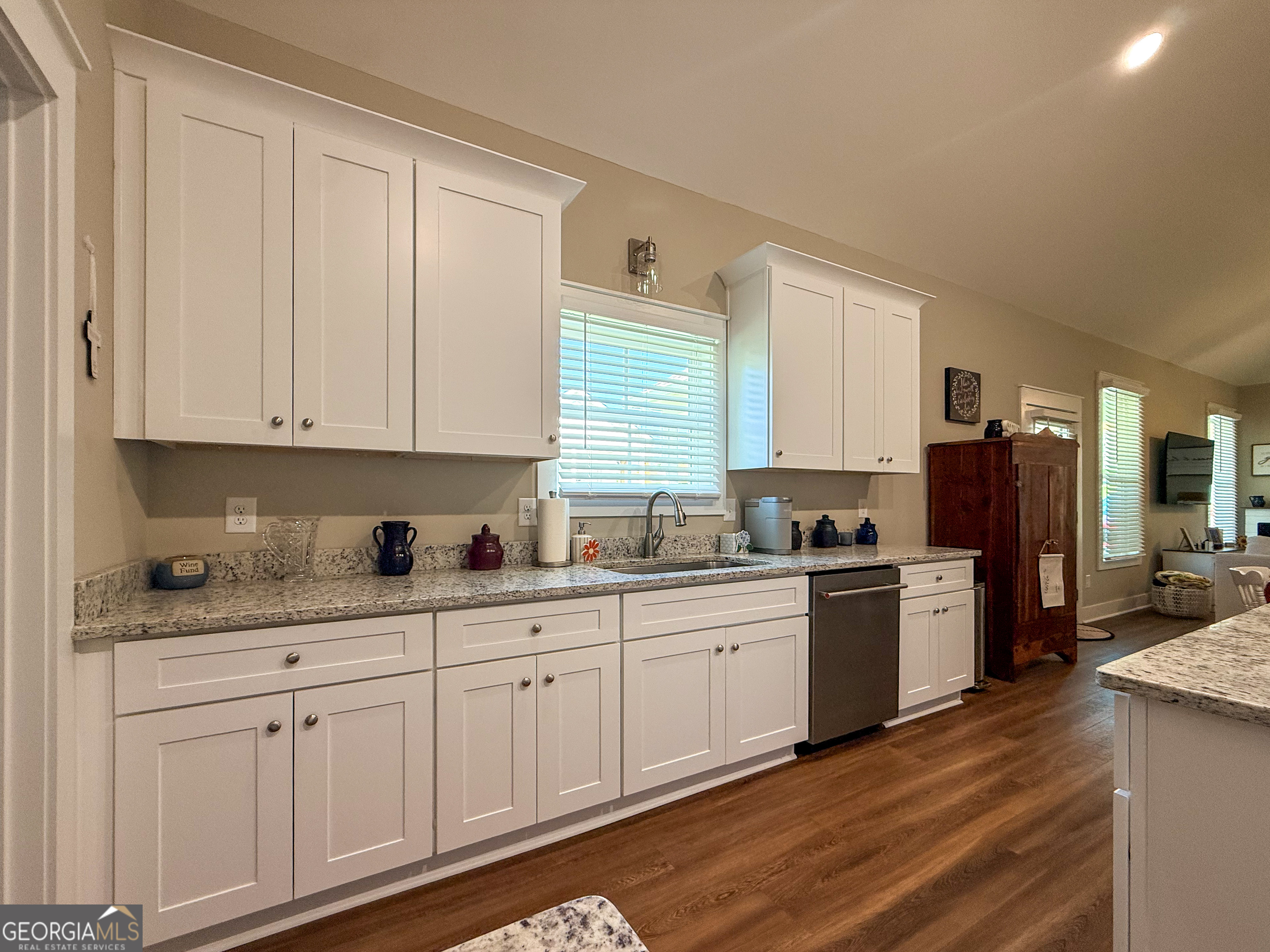 200 Campbell Street Cleveland, GA 30528 - Photo 11 of 29