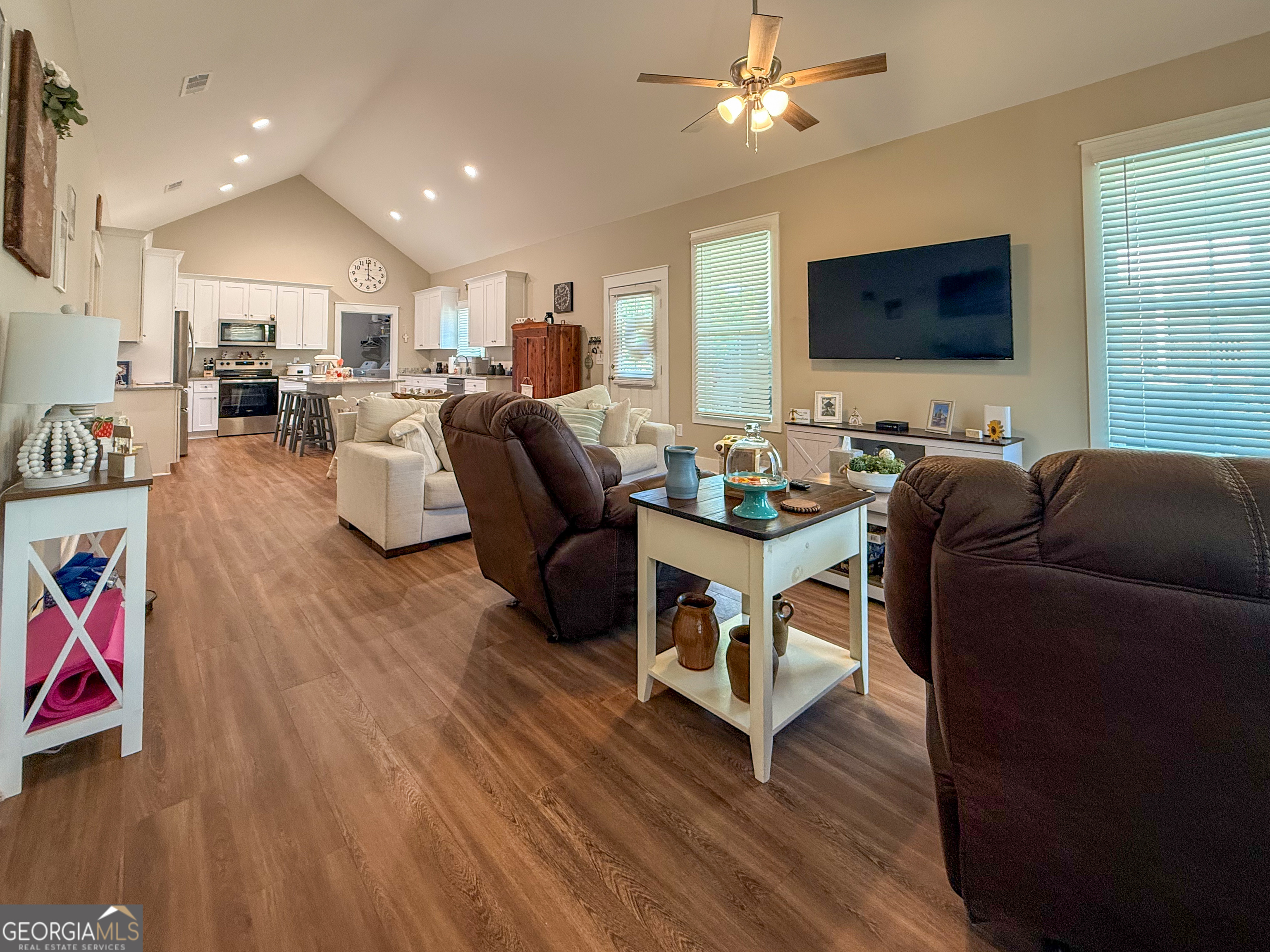 200 Campbell Street Cleveland, GA 30528 - Photo 4 of 29