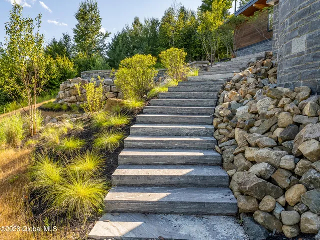 $2,178,000 | 12 Riley Farm Lane, Saratoga Springs, NY 12866