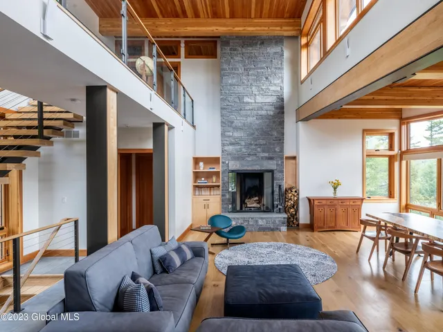 $2,178,000 | 12 Riley Farm Lane, Saratoga Springs, NY 12866