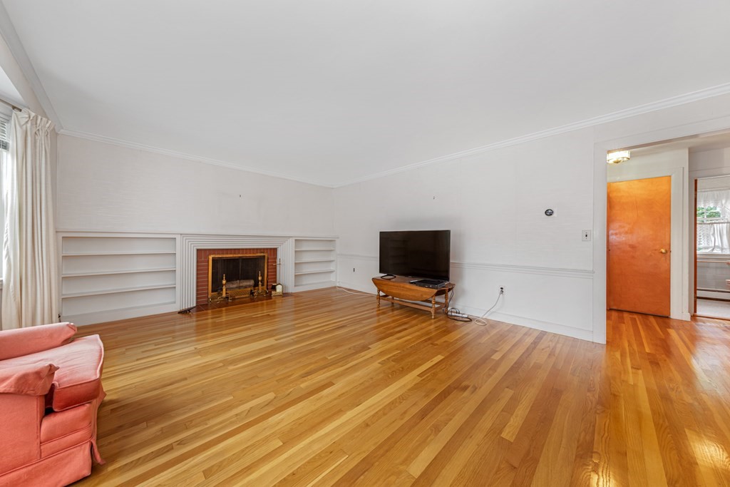 35 Radcliffe Road Arlington, MA 02474 - Photo 12 of 42
