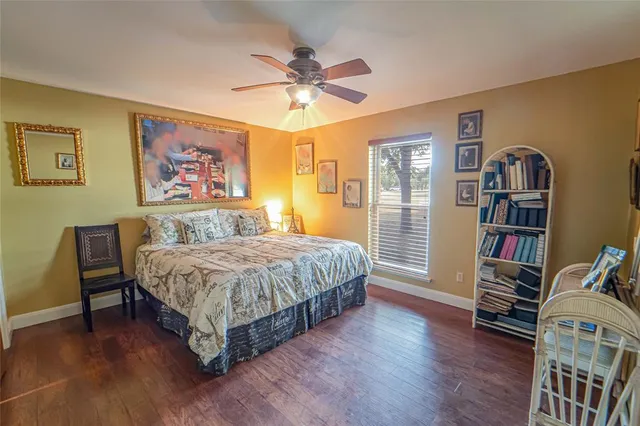 a view of a entryway