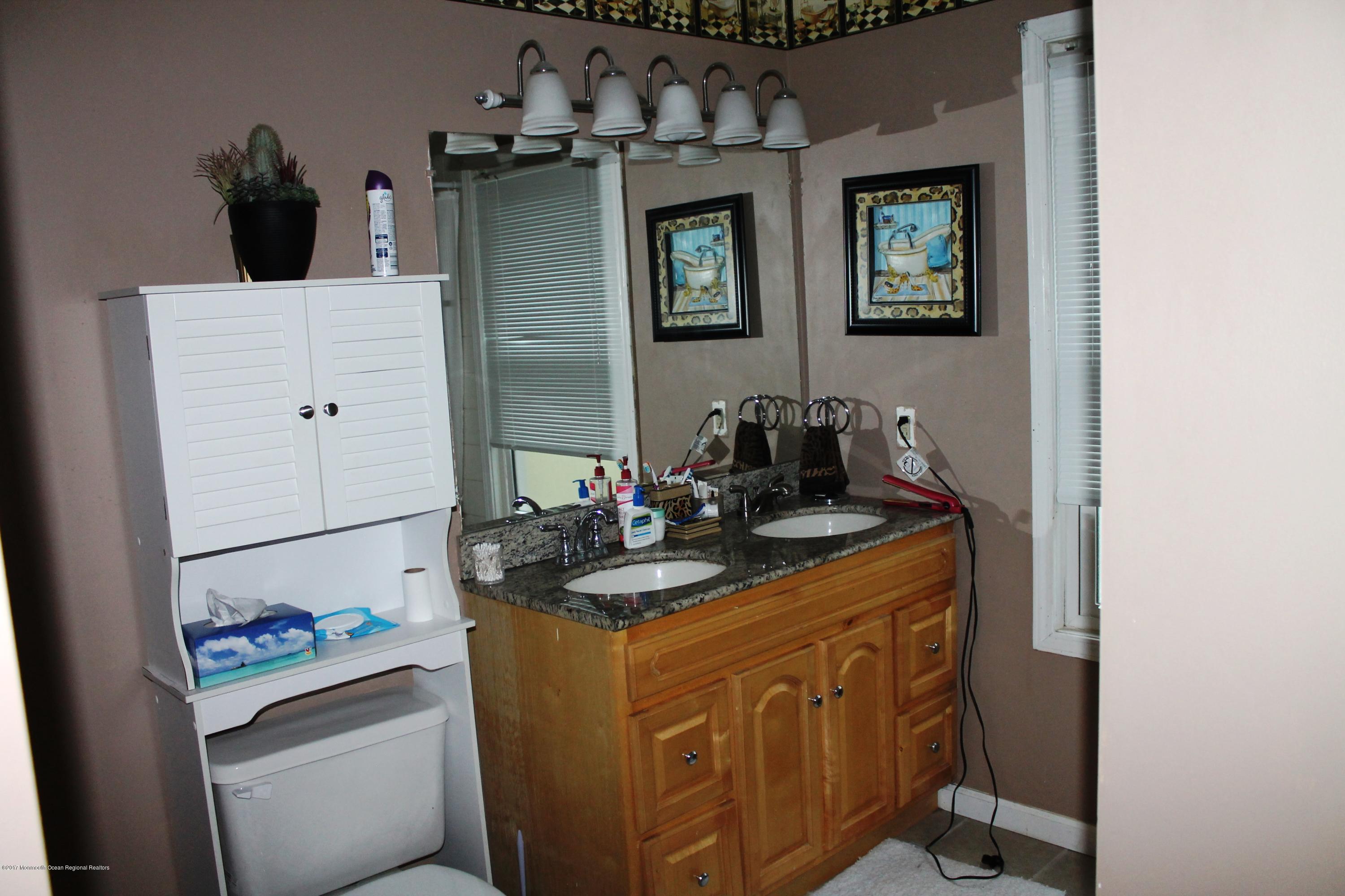 207 Crane Road Brick, NJ 08723 - Photo 11 of 15 Remodeled upstairs Bath