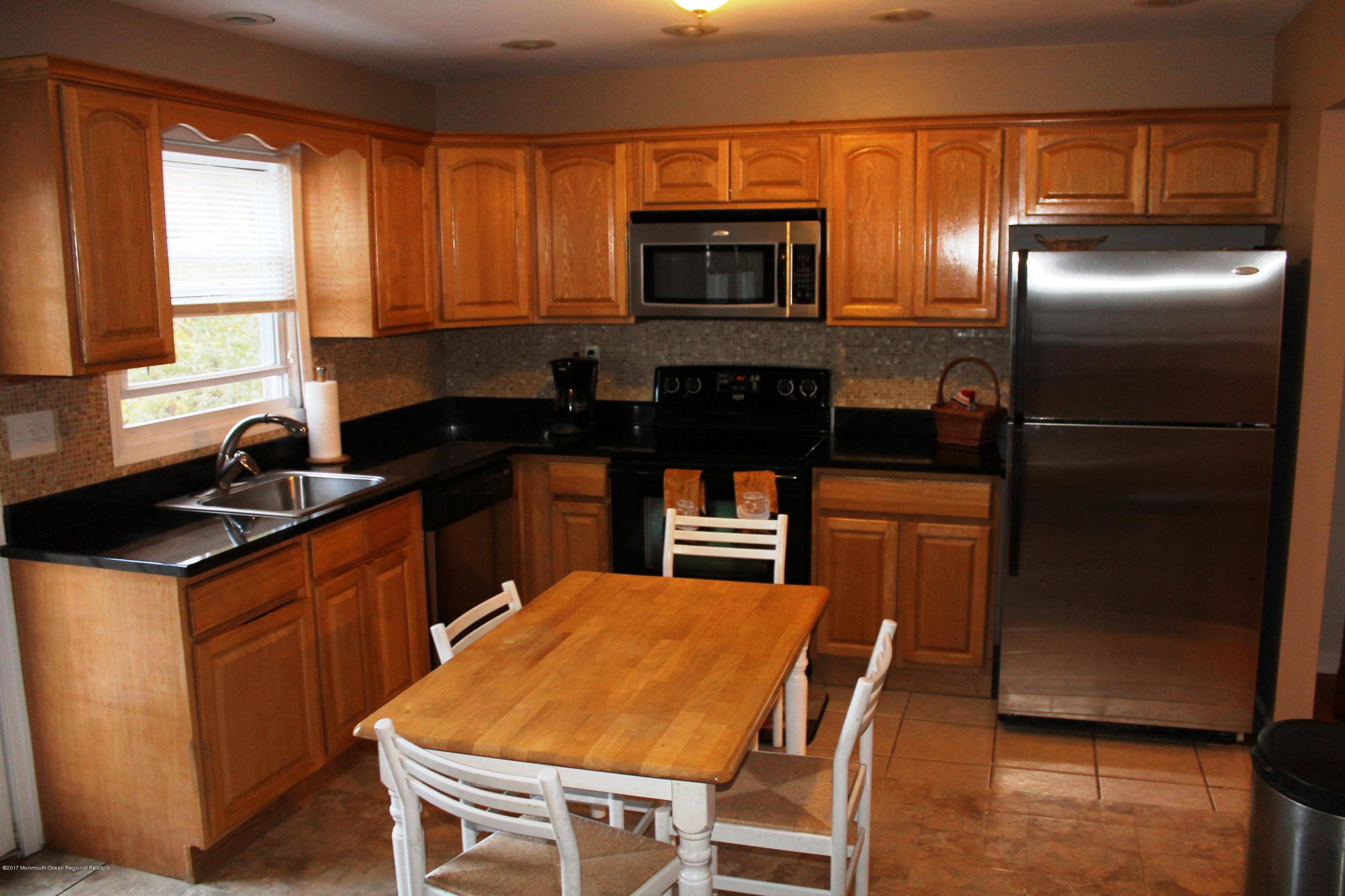 207 Crane Road Brick, NJ 08723 - Photo 3 of 15 Remodeled Kitchen