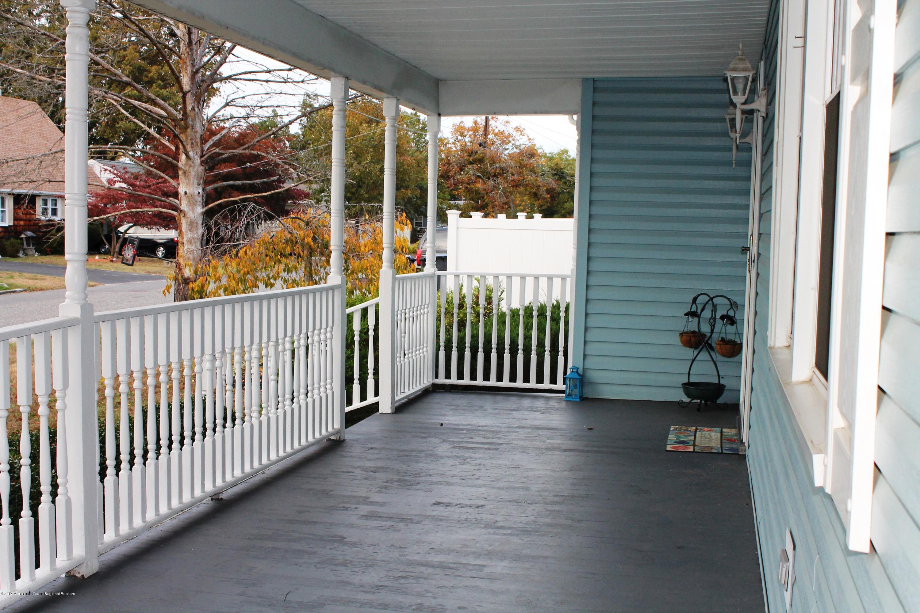 207 Crane Road Brick, NJ 08723 - Photo 6 of 15 Front Porch