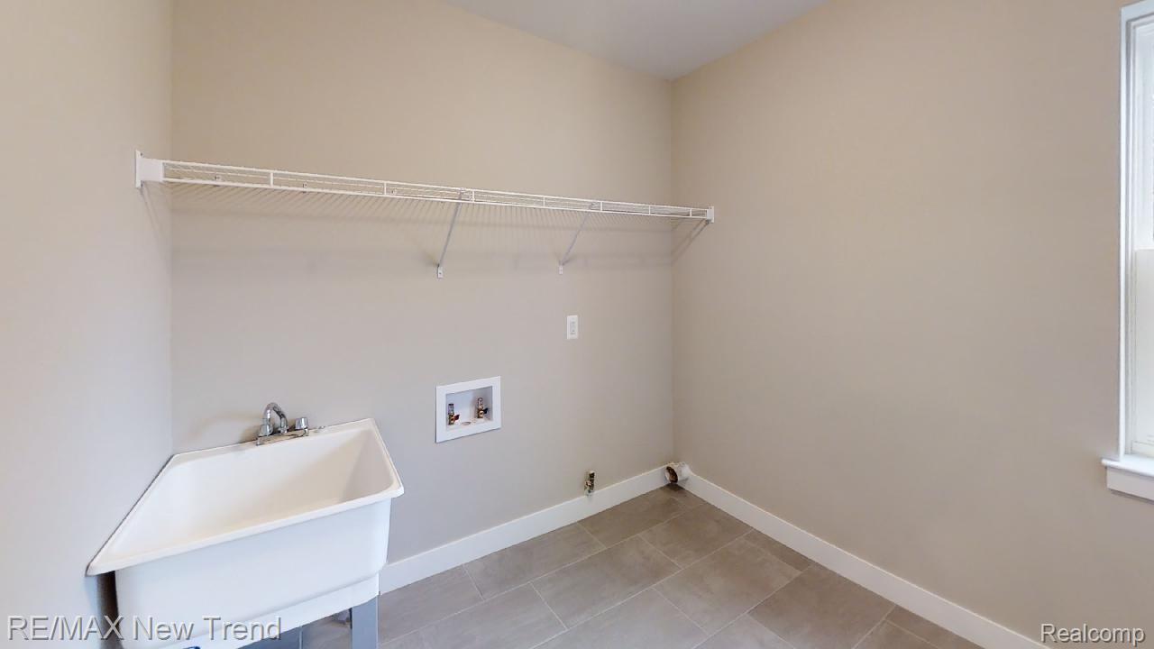4144 Inverrary Court Commerce Township, MI 48382 - Photo 10 of 25 420-Bennett-Street-Laundry.jpg