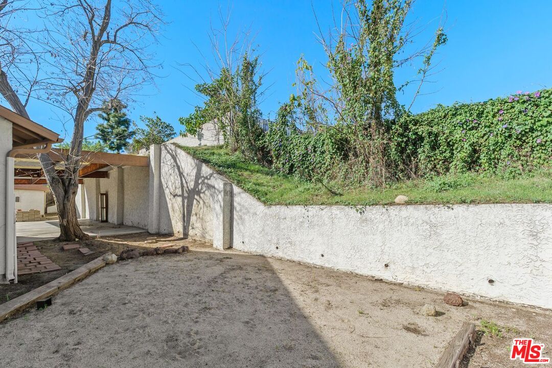 10576 Valinda Court Rancho Cucamonga, CA 91701 - Photo 30 of 34