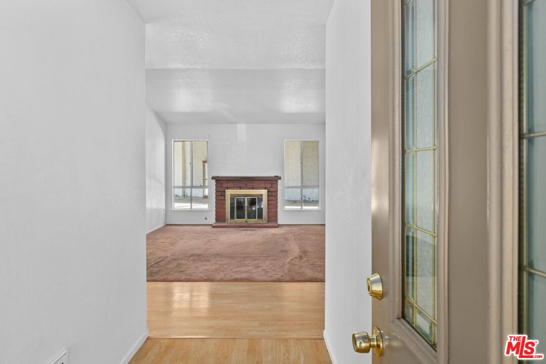 10576 Valinda Court Rancho Cucamonga, CA 91701 - Photo 3 of 34