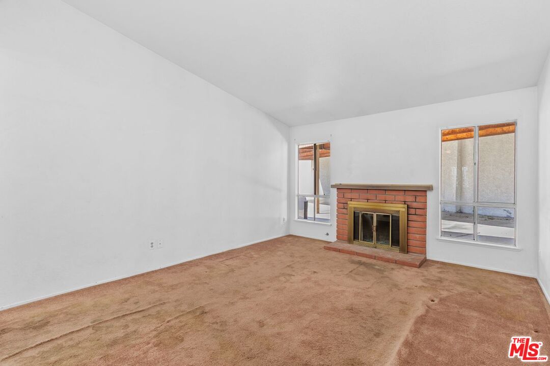 10576 Valinda Court Rancho Cucamonga, CA 91701 - Photo 5 of 34