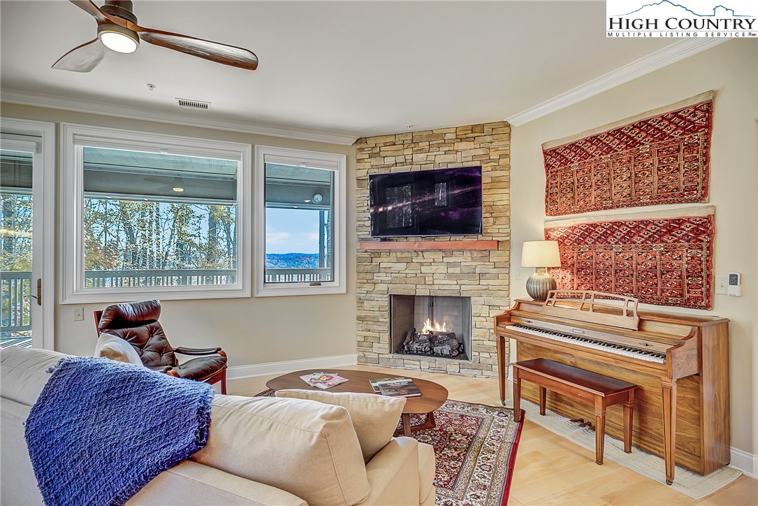 119 Falcon Trace, Unit C121 Boone, NC 28607 - Photo 3 of 35 Gallery Image 3