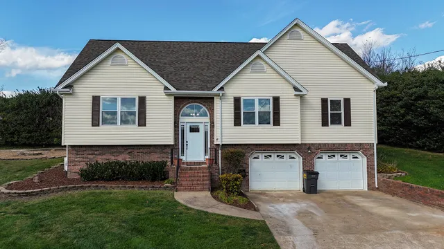 $364,900 | 64 Hugo Drive, Ringgold, GA 30736