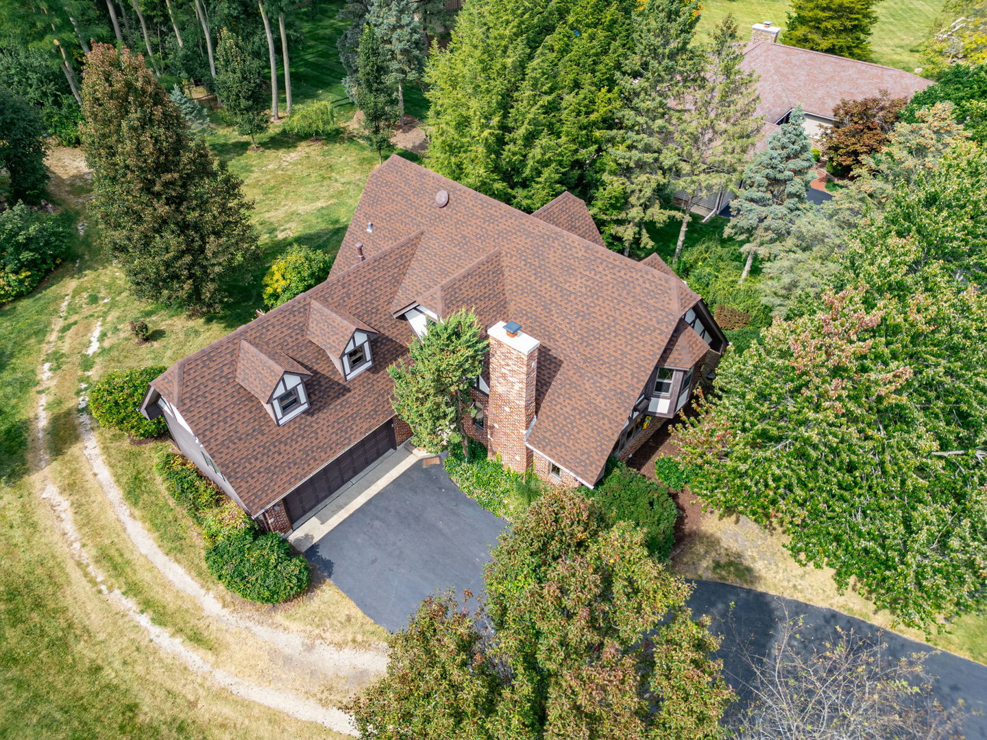4511 Hanover Drive Crystal Lake, IL 60012 - Photo 4 of 68 an aerial view of a house with garden space and street view