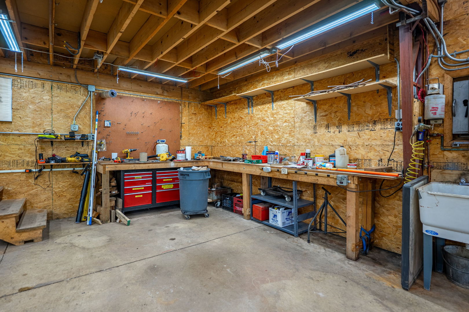 4511 Hanover Drive Crystal Lake, IL 60012 - Photo 52 of 68 a room with storage and a table