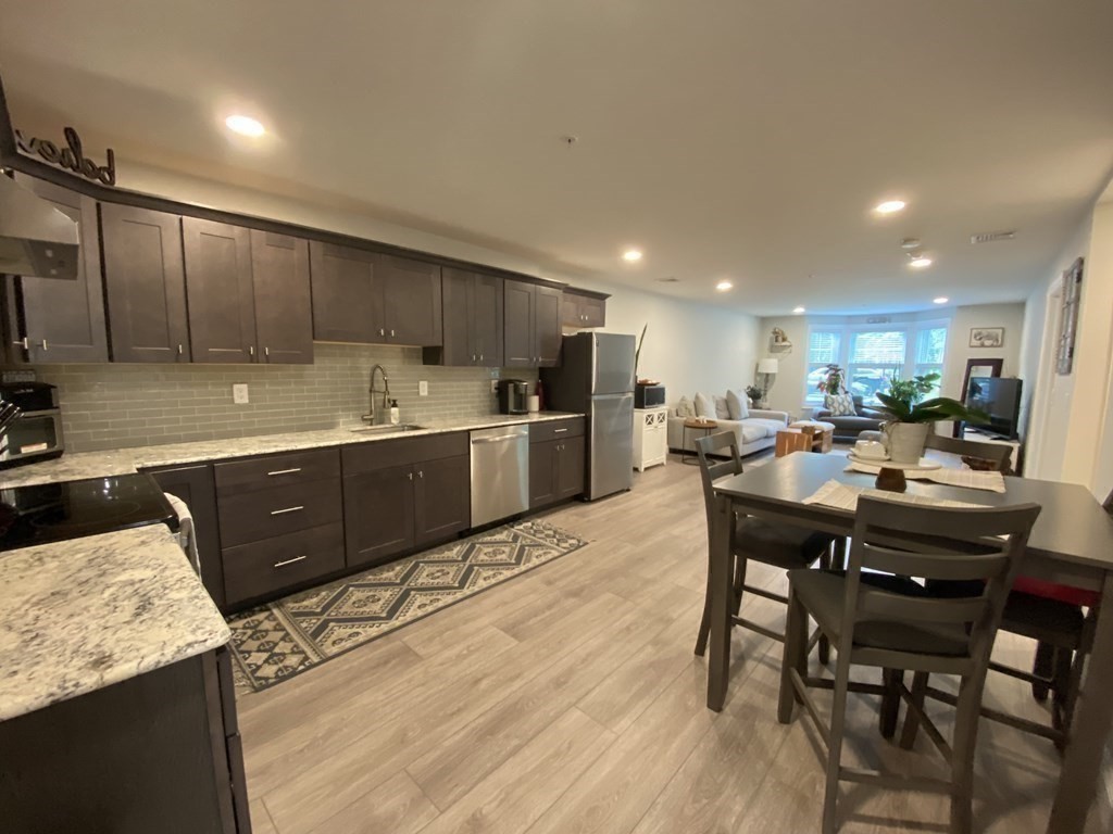 949 State Road, Unit 105 Plymouth, MA 02360 - Photo 5 of 19