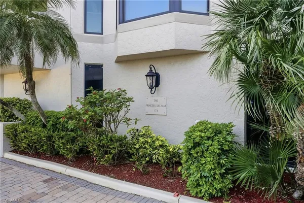 $1,199,000 | 174 South Collier Boulevard, Unit 203, Marco Island, FL 34145
