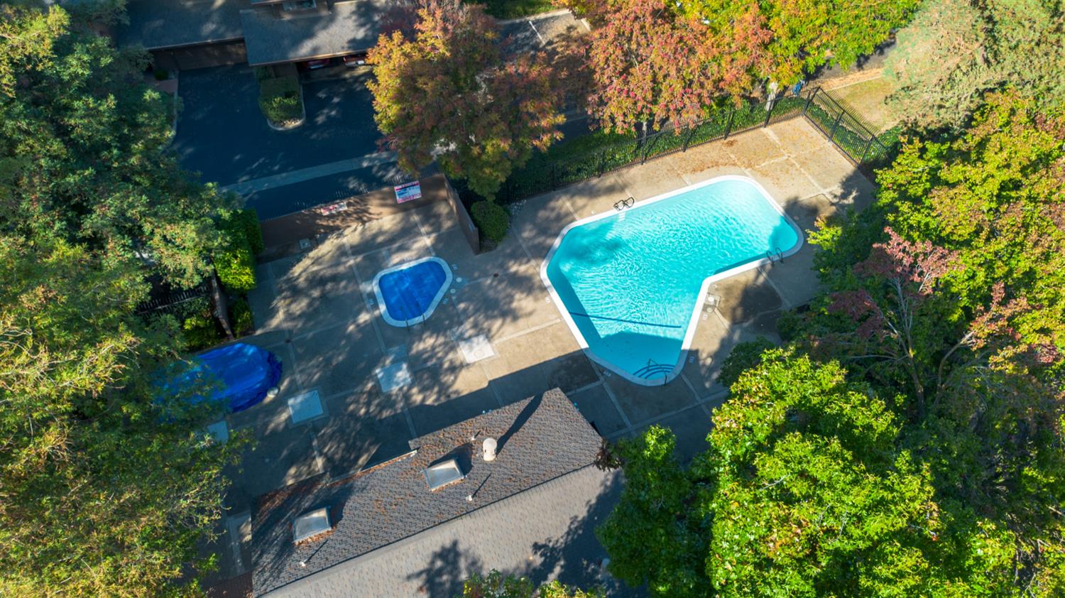 1833 Edgebrook Drive, Unit A Modesto, CA 95354 - Photo 39 of 43 an aerial view of a house