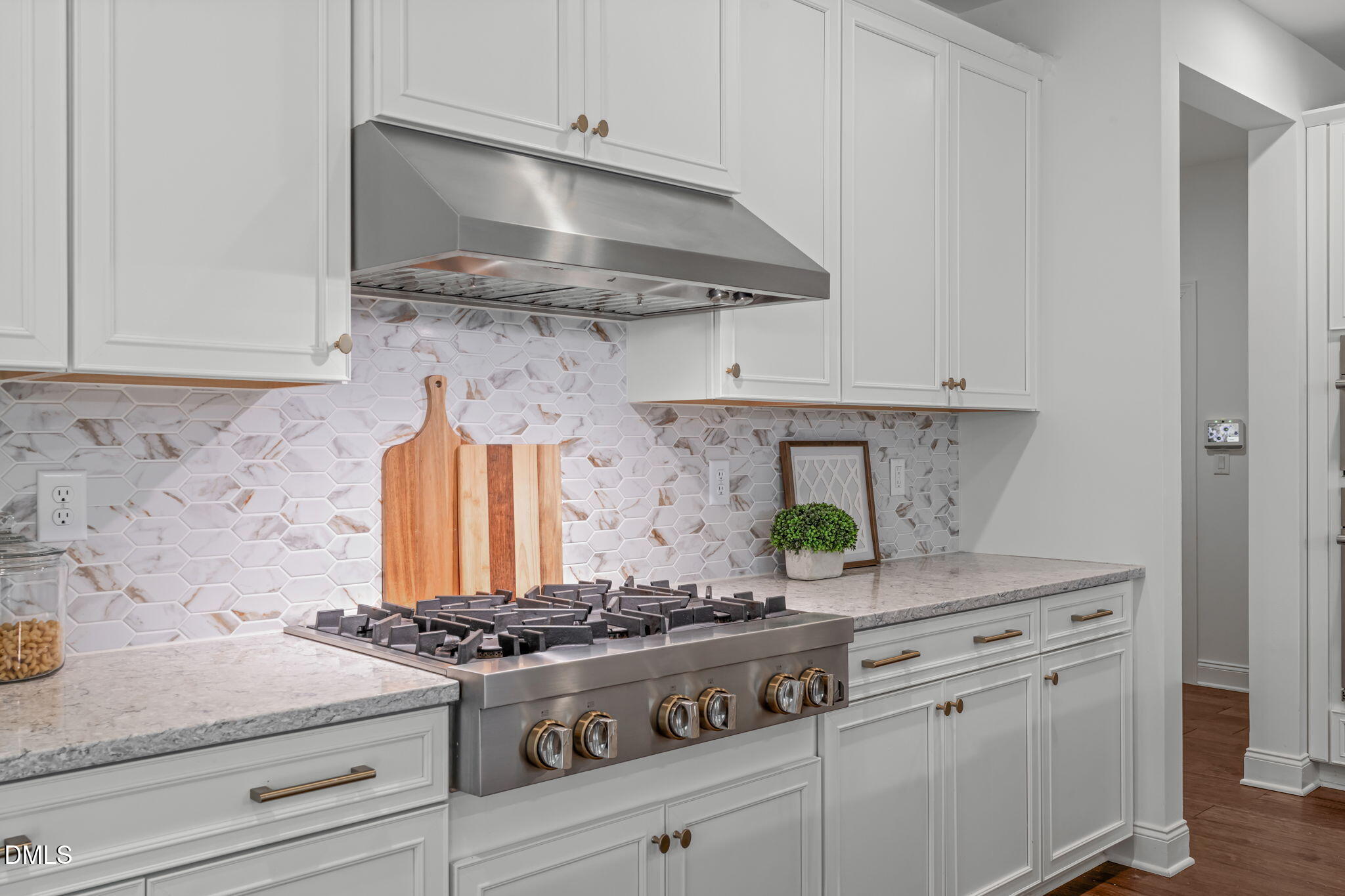 508 White Oak Pond Road Apex, NC 27523 - Photo 27 of 73 Upgraded Backsplash