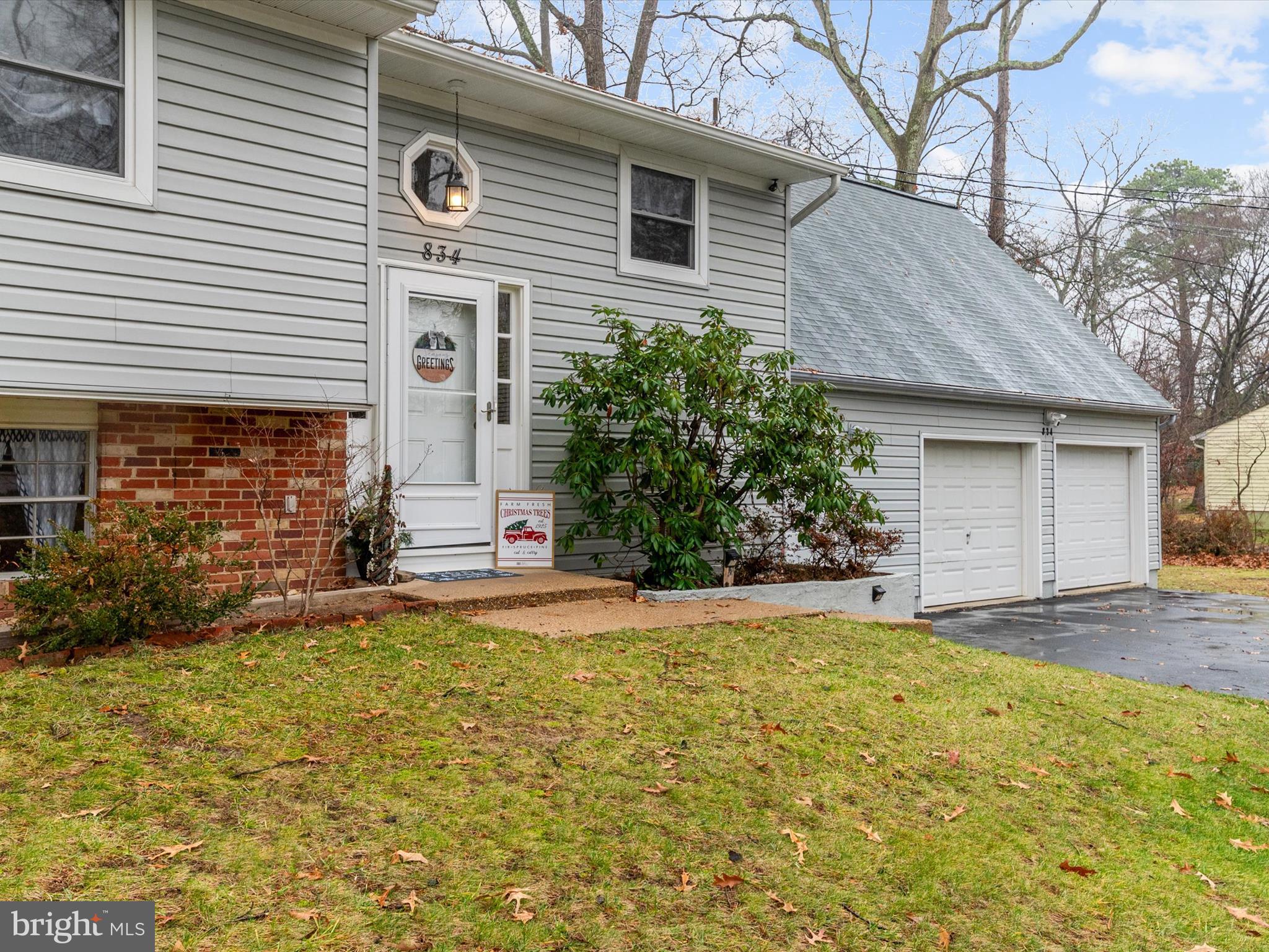 834 Meadow Road Severn, MD 21144 - Photo 4 of 43 Gallery Image 4