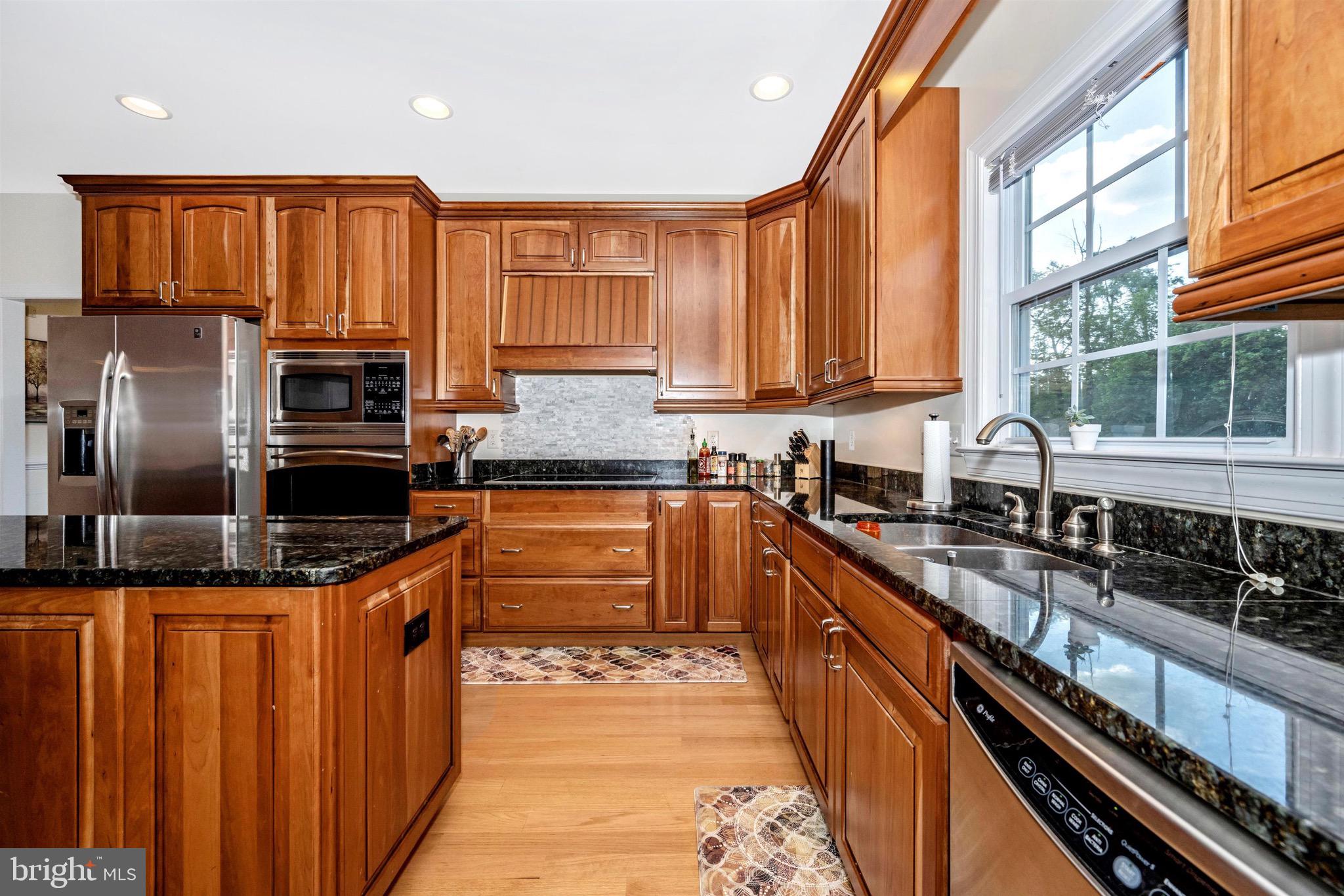7408 Kellys Store Road Thurmont, MD 21788 - Photo 23 of 73 Kitchen