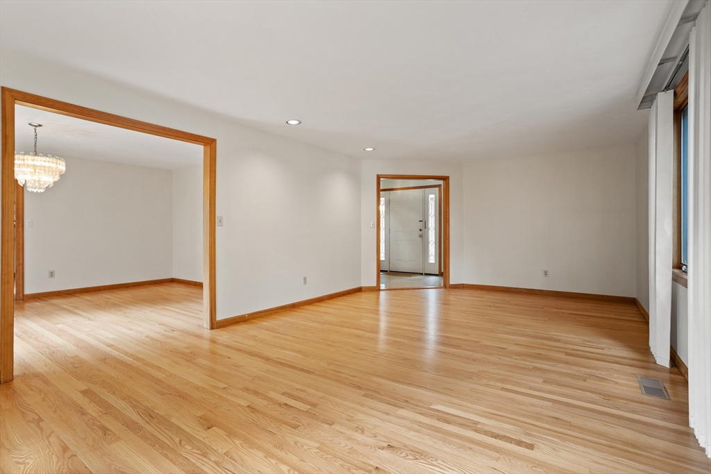 3 Leo Chasse Way Framingham, MA 01701 - Photo 13 of 40