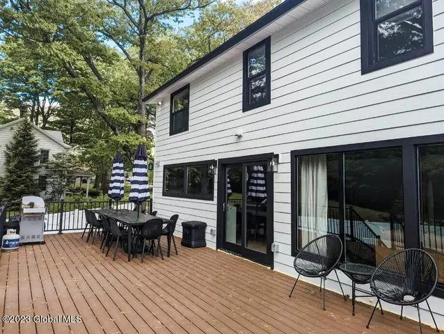 $725,000 | 625 Highway 32A, Catskill, NY 12463