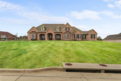 $799,900 | 415 Stoney Creek Boulevard, Sunnyvale, TX 75182