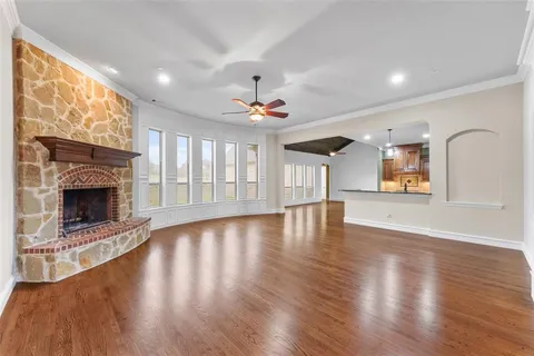 $889,900 | 415 Stoney Creek Boulevard, Sunnyvale, TX 75182