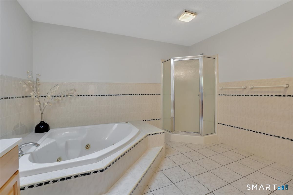 121 Bartholomew Road Middletown, CT 06457 - Photo 22 of 26