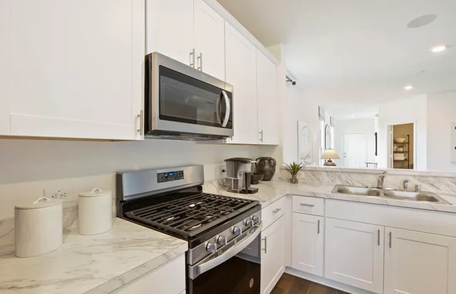 $274,700 | 16145 Sepia Manor Street, Conroe, TX 77302