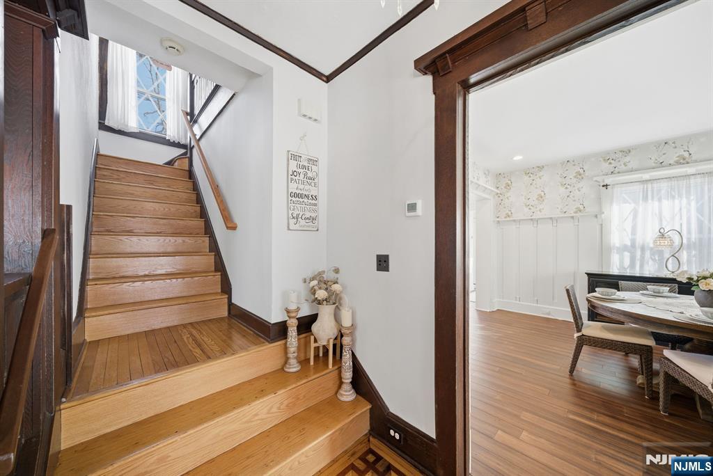 238 Rutgers Place Nutley, NJ 07110 - Photo 14 of 50