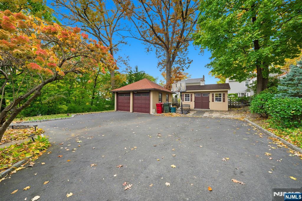 238 Rutgers Place Nutley, NJ 07110 - Photo 41 of 50