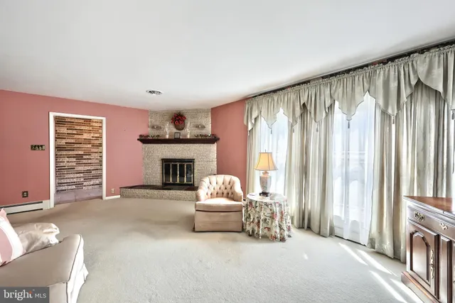 $275,000 | 181 Harrisburg Street, York Springs, PA 17372