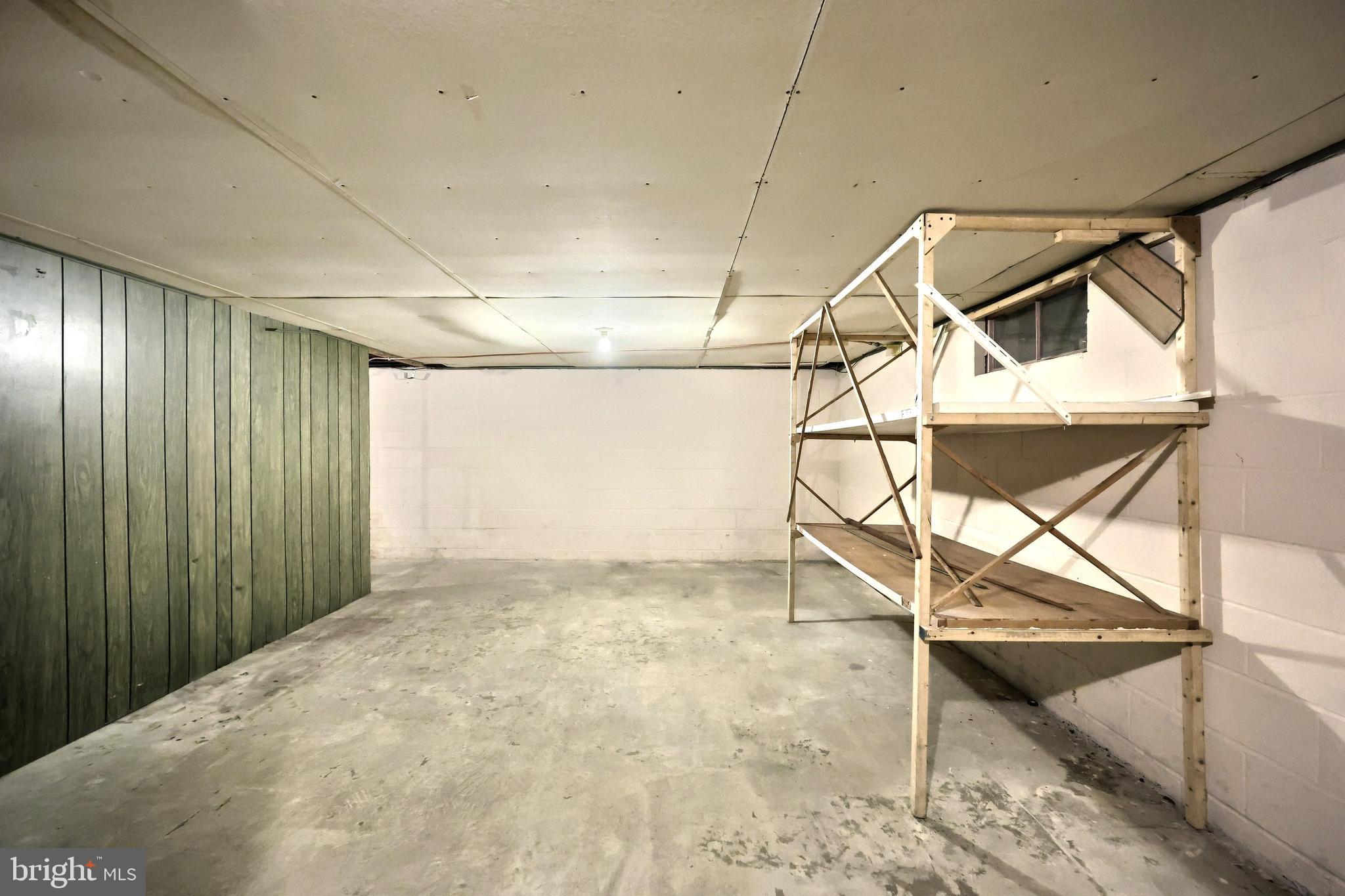 181 Harrisburg Street York Springs, PA 17372 - Photo 35 of 44 a view of entryway