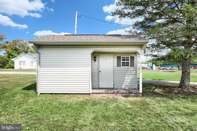 $275,000 | 181 Harrisburg Street, York Springs, PA 17372