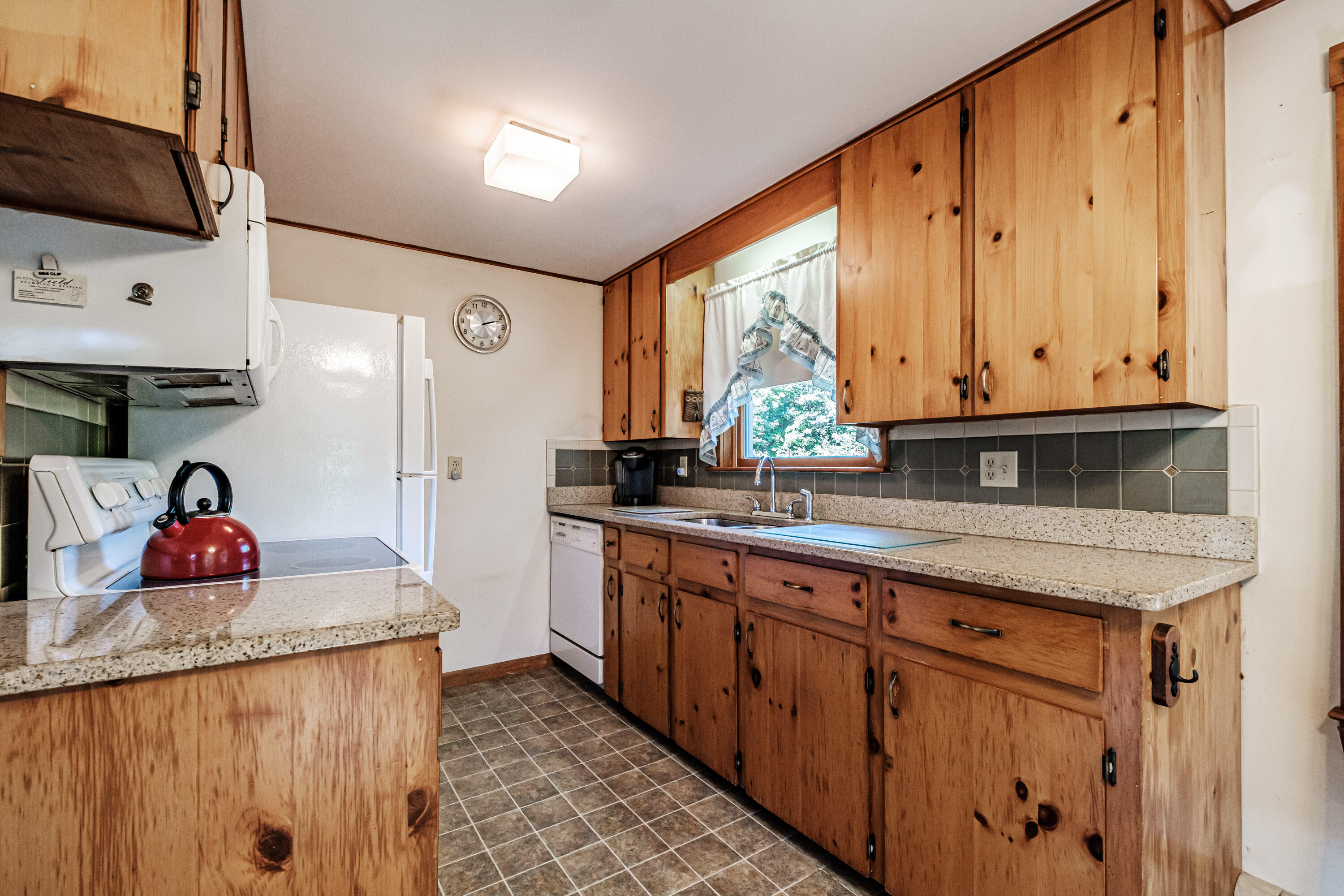 1727 Bear River Road Newry, ME 04261 - Photo 11 of 43 20240829gp-66033