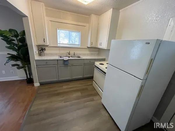 $110,000 | 3709 South Park Drive, Fort Wayne, IN 46806