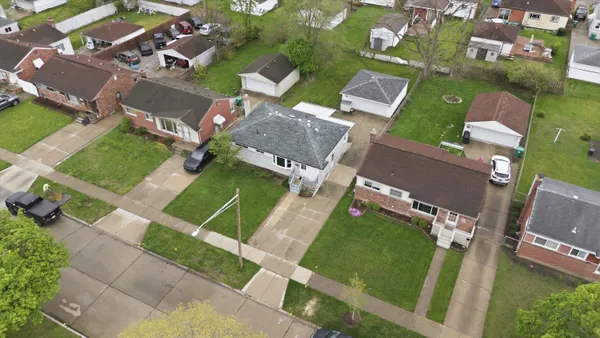 $220,000 | 28467 Florence Street, Garden City, MI 48135