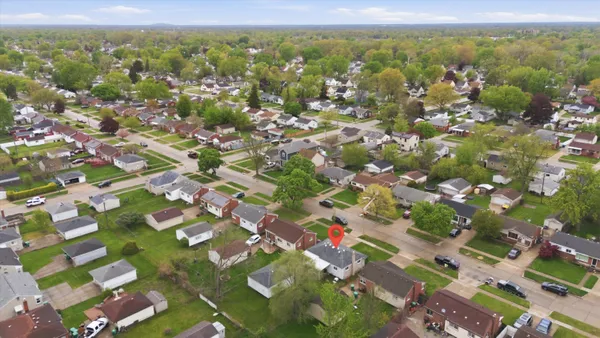 $220,000 | 28467 Florence Street, Garden City, MI 48135