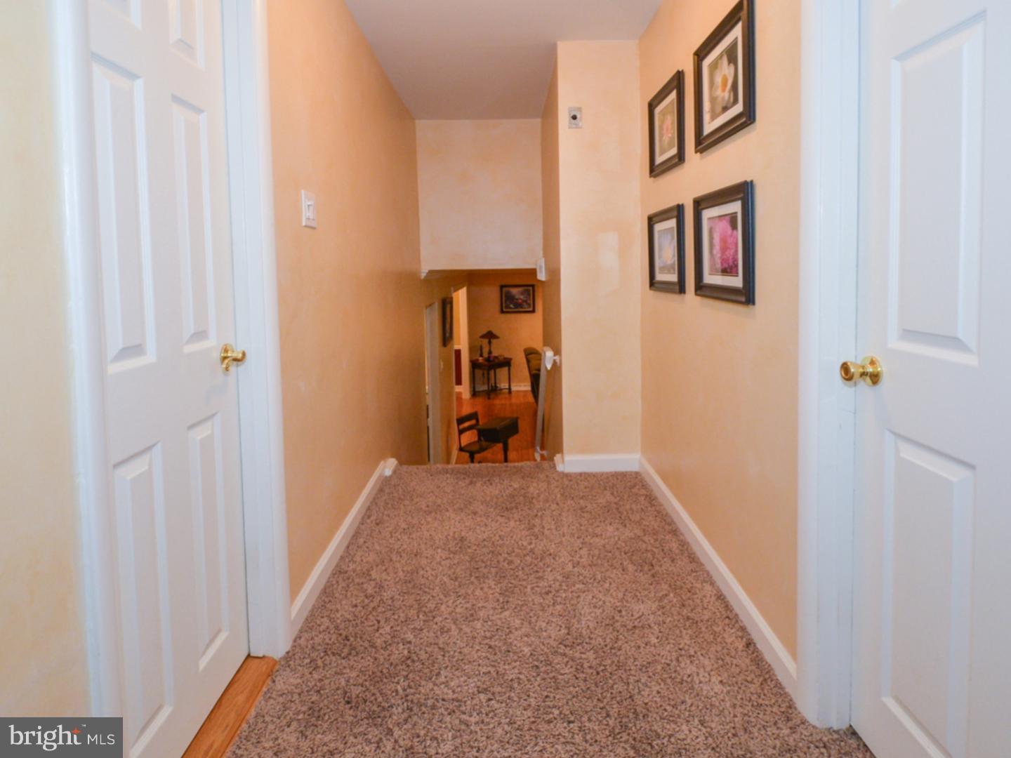 114 Mallard Road Southampton, PA 18966 - Photo 20 of 25 Hallway