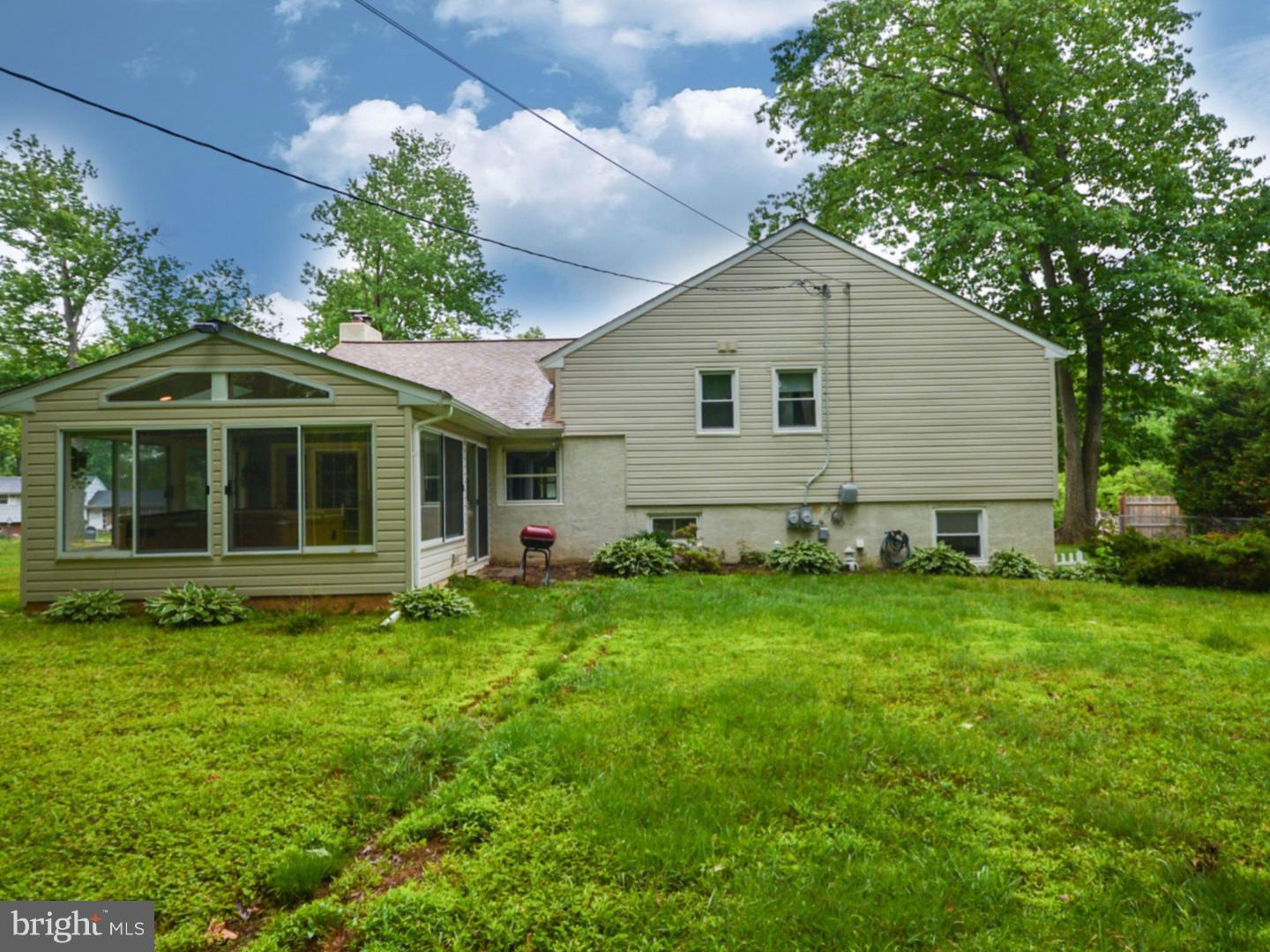 114 Mallard Road Southampton, PA 18966 - Photo 23 of 25 Exterior Back