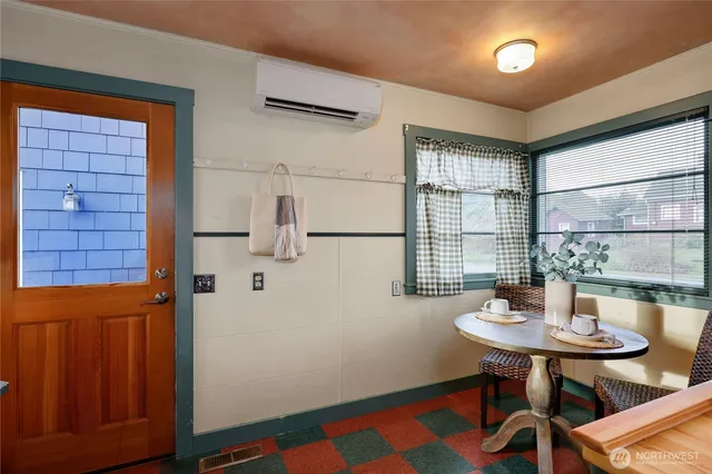 $900,000 | 543 Van Buren Street, Port Townsend, WA 98368